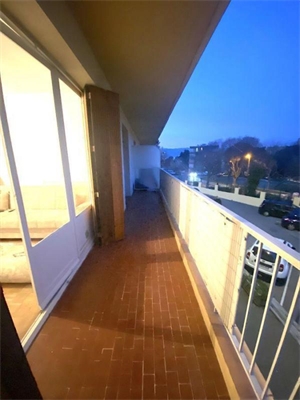 t3 à la vente -   13013  MARSEILLE, surface 56 m2 vente t3 - UBI465451703